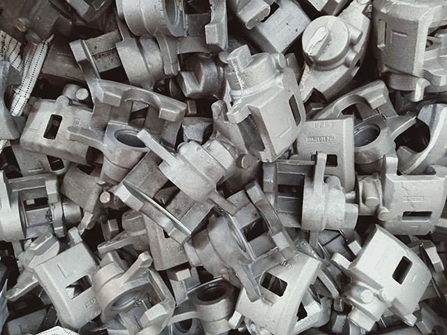 Jaký je obsah uhlíku v odlitcích z tvárné litiny?